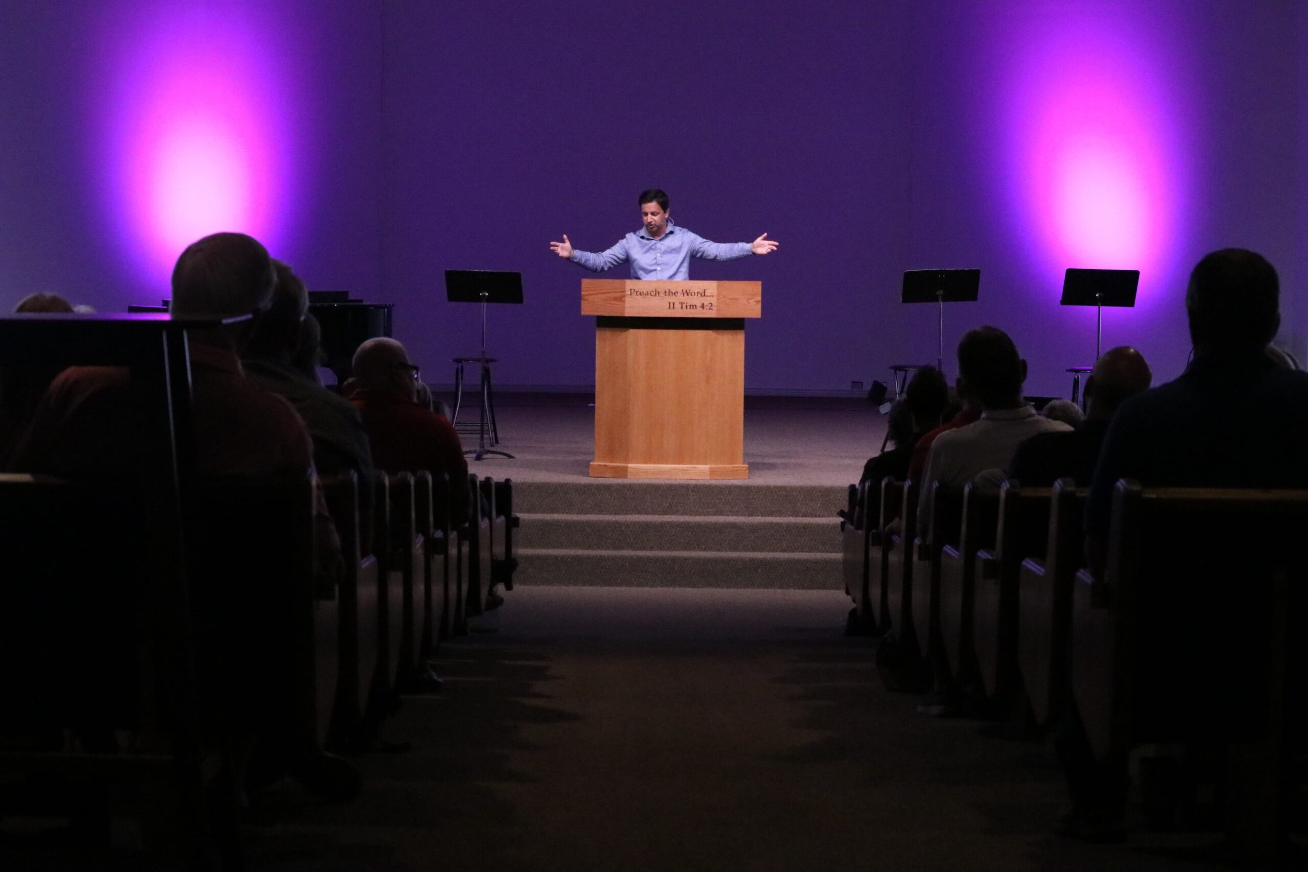 Pastor Rob Preaching